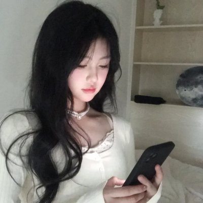 青青河边草